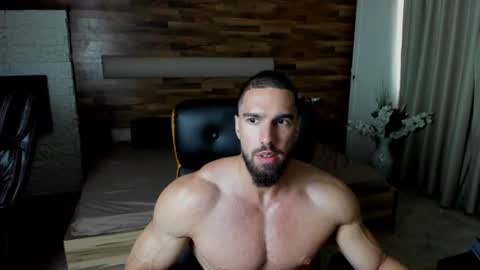 IvanHydee online show from August 13, 7:55 am