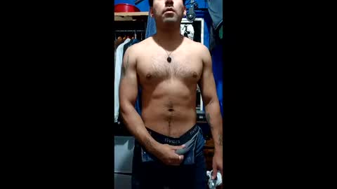ivanmexicano2 online show from June 9, 12:28 am