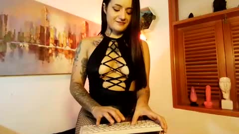 ivanna_james02 online show from September 10, 11:59 pm