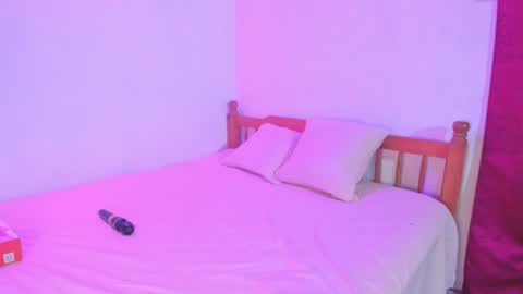ivannaa18 online show from July 19, 2:46 am