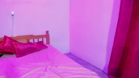 ivannaa18 online show from August 5, 3:15 am
