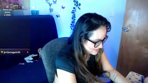 IVANNAvega2308 online show from August 7, 3:17 am