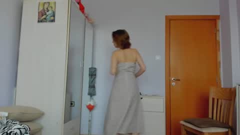 iveto69 online show from August 5, 4:54 am