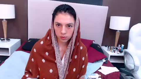 ivett_ online show from August 12, 3:03 pm
