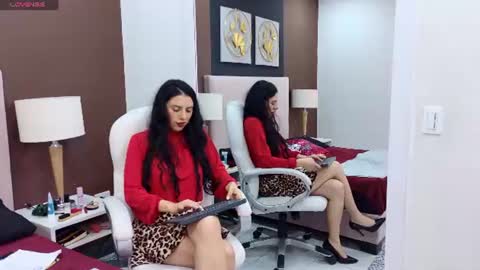 ivett_ online show from August 15, 2:10 pm