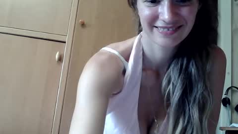ivetta911 online show from August 8, 8:25 am