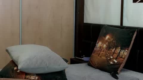 IrennaSplash online show from August 14, 2:48 am