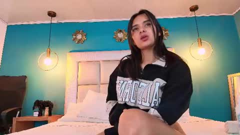 Ivon  online show from August 7, 9:31 am