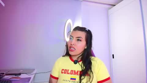 IVONY PRETTY online show from June 20, 12:43 am