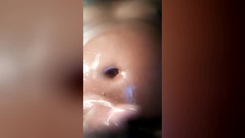 ivory1207 online show from August 4, 12:51 am