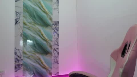 ivory_babe online show from July 27, 12:27 am