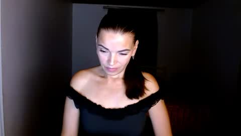 Lana online show from August 13, 8:01 pm