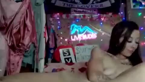 ivorytrixx online show from July 1, 6:36 am