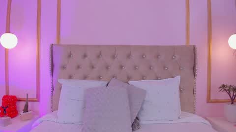 maria  online show from July 28, 10:38 pm