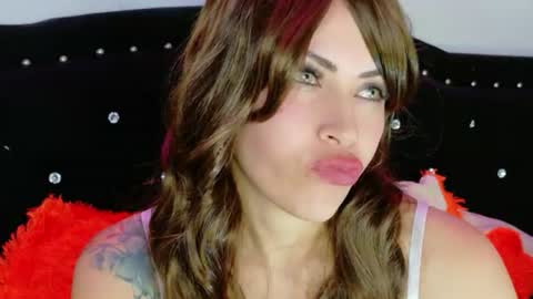 Ivy  taylorr  online show from August 4, 9:06 am