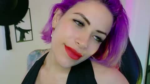 Ivy  taylorr  online show from August 9, 9:32 am
