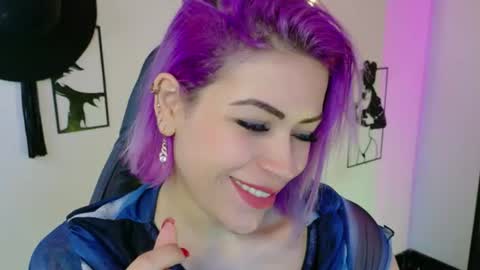 Ivy  taylorr  online show from August 15, 2:15 am