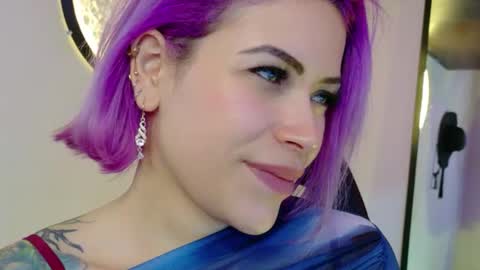 Ivy  taylorr  online show from August 15, 6:39 am