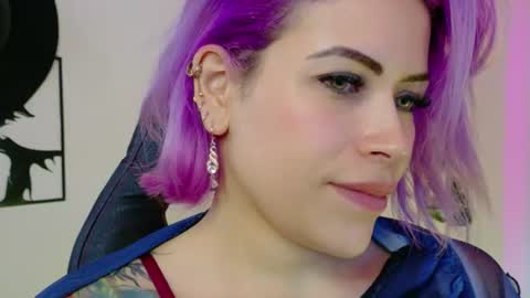 Ivy  taylorr  online show from August 15, 7:45 am