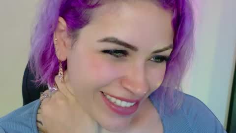 Ivy  taylorr  online show from August 18, 5:46 am