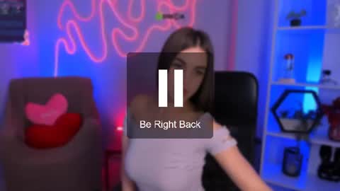 Ivy online show from July 17, 1:22 pm