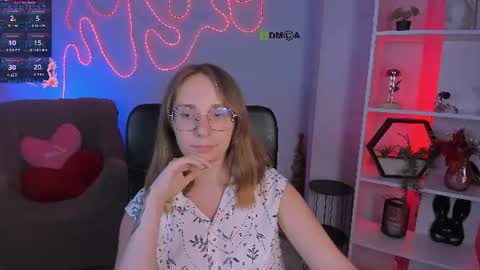 Ivy online show from July 19, 12:12 am