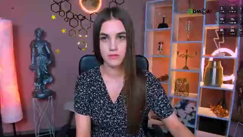 Ivy online show from July 27, 1:27 pm