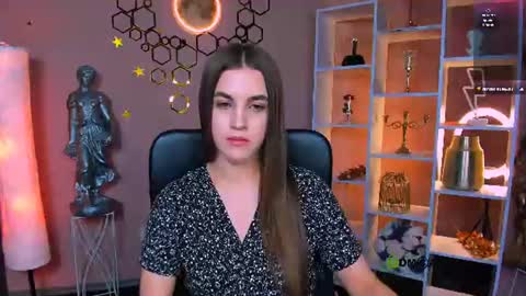 Ivy online show from July 27, 2:33 pm