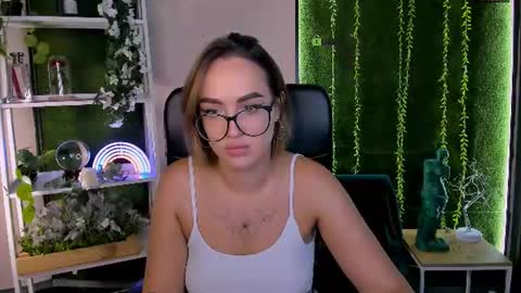 Ivy online show from August 3, 12:12 pm