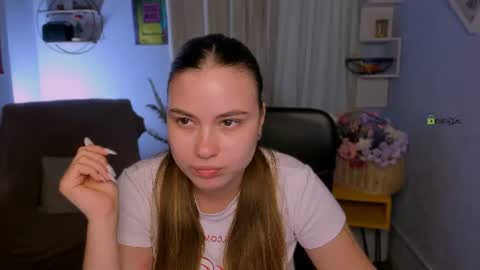 Ivy online show from August 4, 10:01 am