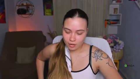 Ivy online show from August 5, 6:44 am
