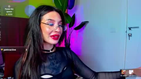 Ivy online show from August 13, 2:36 am