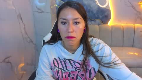 ivydesire_tx online show from August 9, 3:07 am