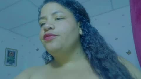 ivydesouza online show from July 26, 3:44 am