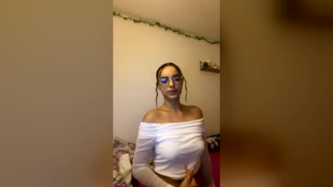 Ivymoon online show from July 25, 4:38 am