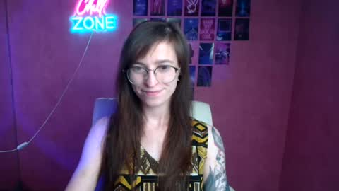 Ivy online show from July 27, 9:53 pm