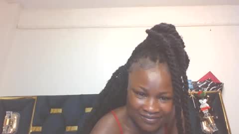 Ivy Queen online show from August 12, 2:08 pm