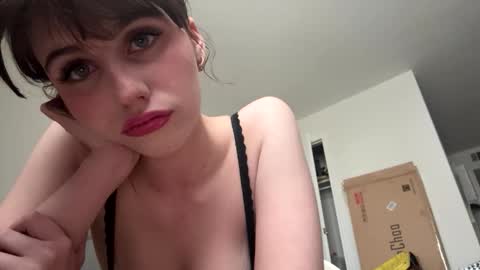 ivyrose67 online show from March 31, 9:23 pm