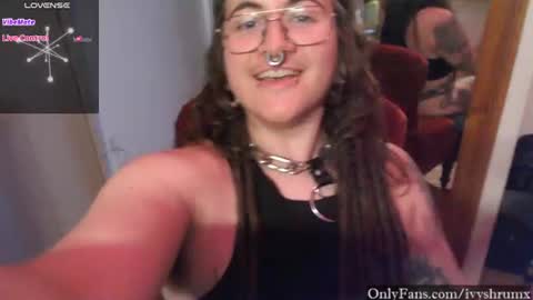Ivy ShrumX online show from June 20, 3:39 am