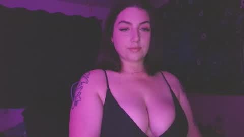 Amiee online show from May 3, 1:54 am