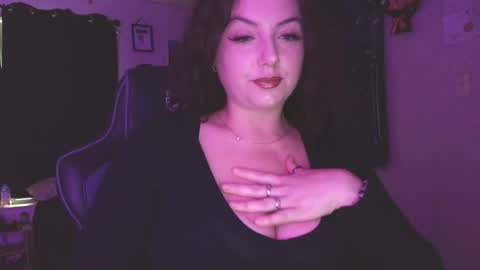 Amiee online show from July 11, 8:37 pm