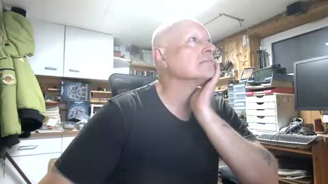 iwalknaked online show from July 20, 7:39 pm