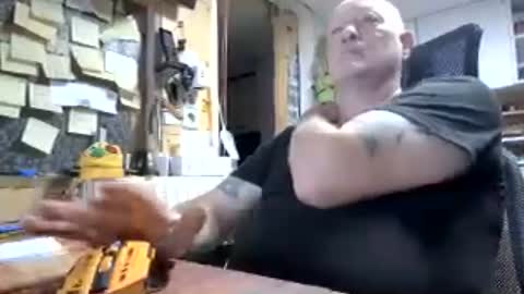 iwalknaked online show from July 24, 7:06 pm