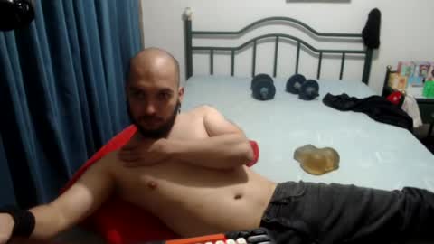 iwanturarse online show from July 30, 7:59 am
