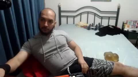 iwanturarse online show from August 15, 5:22 am
