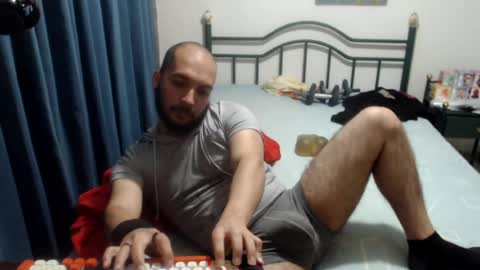 iwanturarse online show from August 15, 6:28 am