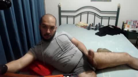 iwanturarse online show from August 15, 10:52 am