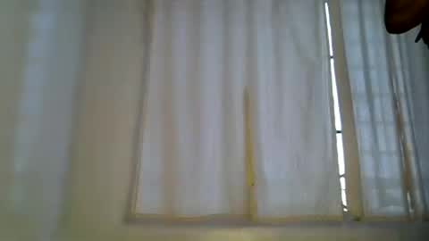 iynika online show from July 26, 5:01 am