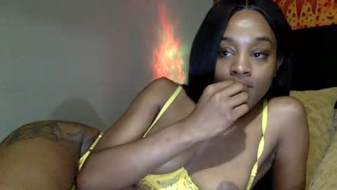 iysisfv online show from August 6, 2:43 am