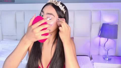 Izan Thorne online show from August 4, 12:07 am